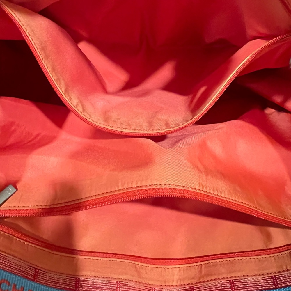 CHANEL Travel Line Tote Bag Nylon Red CC - Picture 12 of 16